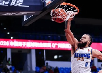 真人百家乐打法-麦基出战12分钟，投篮9中4得到8分9篮板1助攻2盖帽