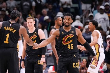 真人视讯-米切尔27+7哈登20+6+10 骑士逆转鹈鹕取3连胜